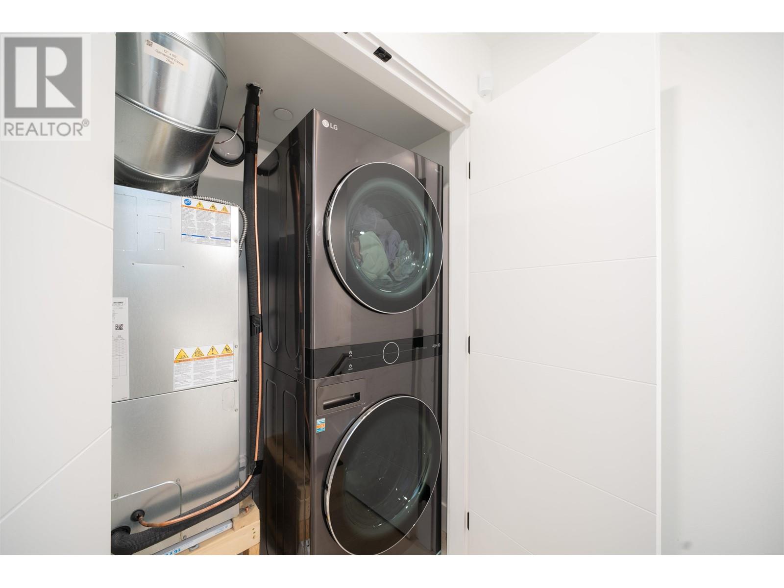 1907 E 40th Avenue, Vancouver, British Columbia  V5P 1J1 - Photo 15 - R2848674