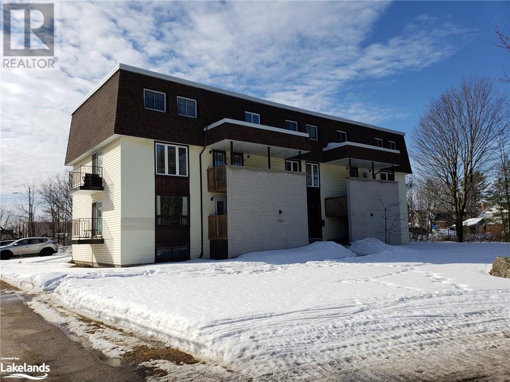355 Bethune Drive S Unit# 201, Gravenhurst, Ontario  P1P 1S6 - Photo 3 - 40538639