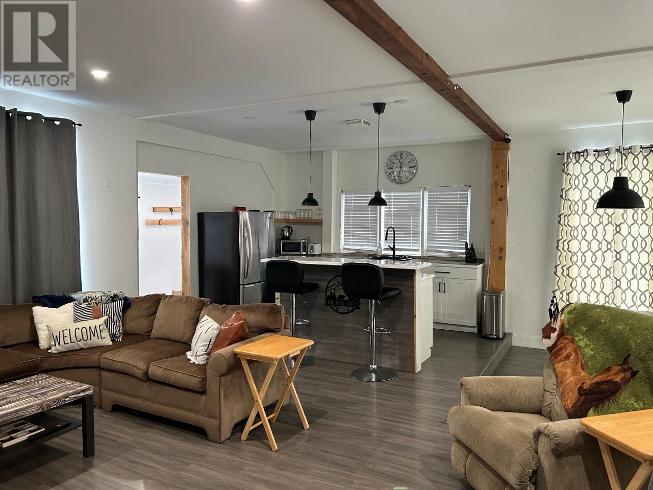 897 Main Street, Blue River, British Columbia  V0E 1J0 - Photo 5 - 176680