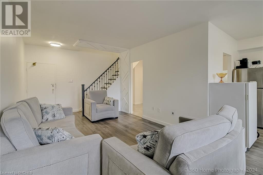 15 Nicklaus Drive Unit# 12, Hamilton, Ontario  L8K 5J5 - Photo 7 - 40539713