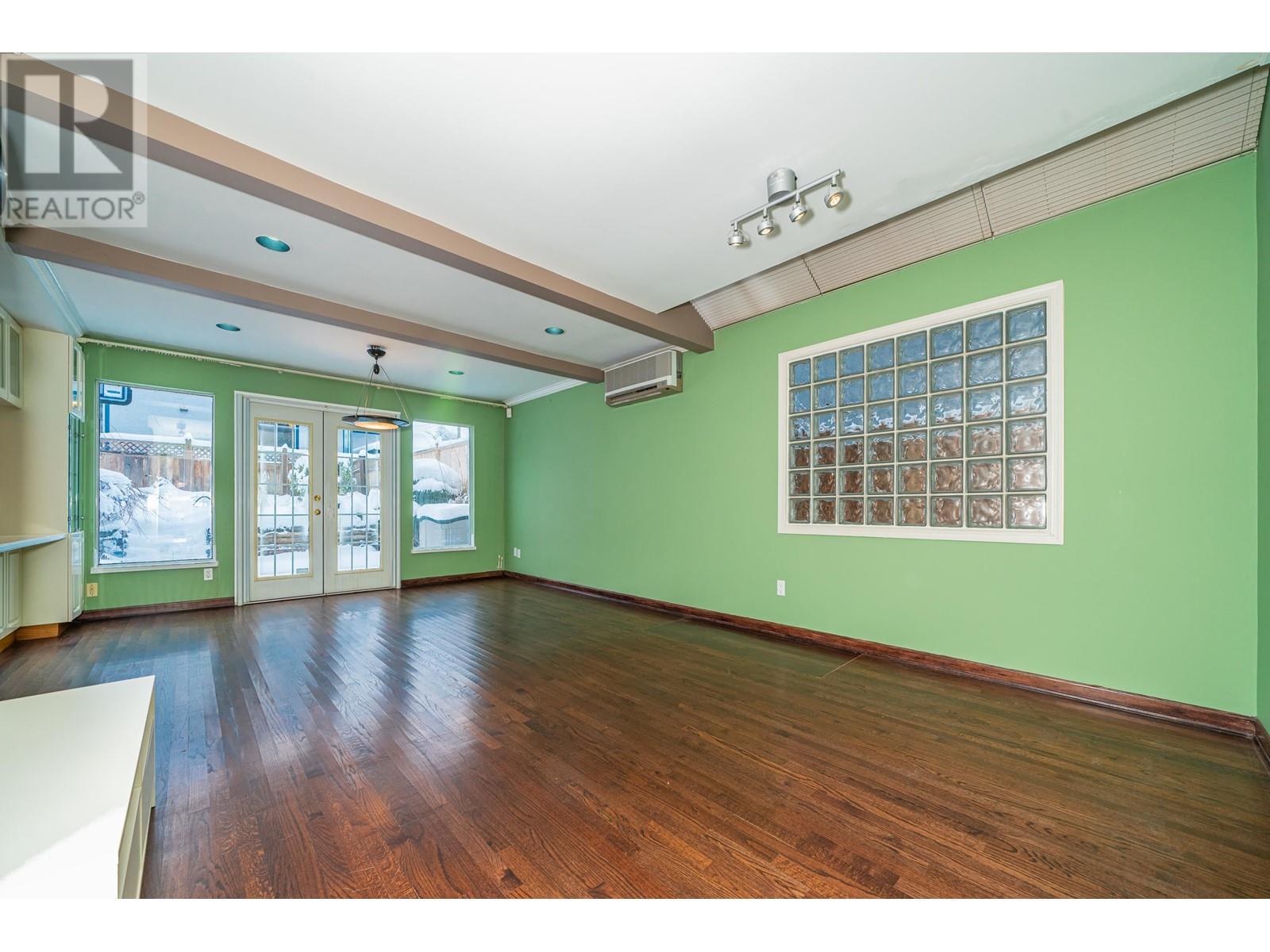6518 Angus Drive, Vancouver, British Columbia  V6P 5H9 - Photo 21 - R2847387
