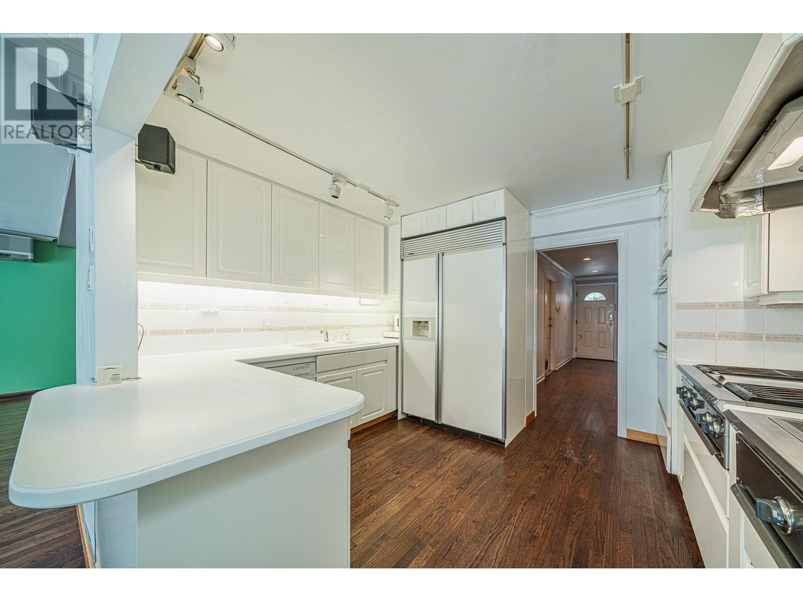 6518 Angus Drive, Vancouver, British Columbia  V6P 5H9 - Photo 11 - R2847387