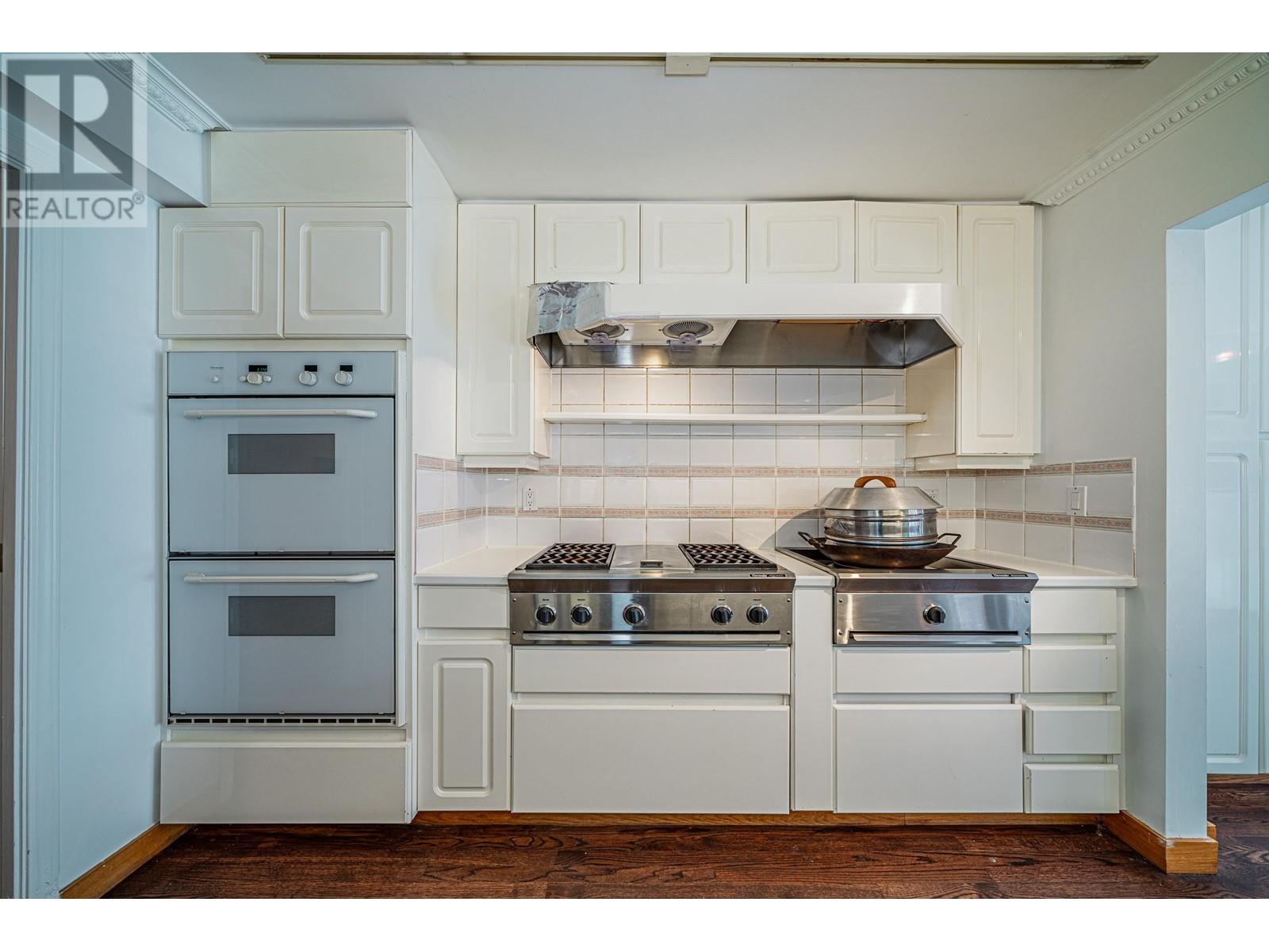 6518 Angus Drive, Vancouver, British Columbia  V6P 5H9 - Photo 12 - R2847387