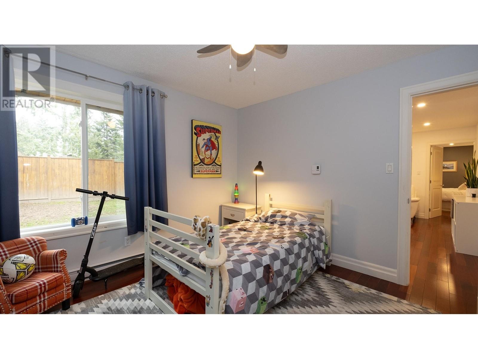 317 Cochrane Road, Gibsons, British Columbia  V0N 1V8 - Photo 25 - R2848722
