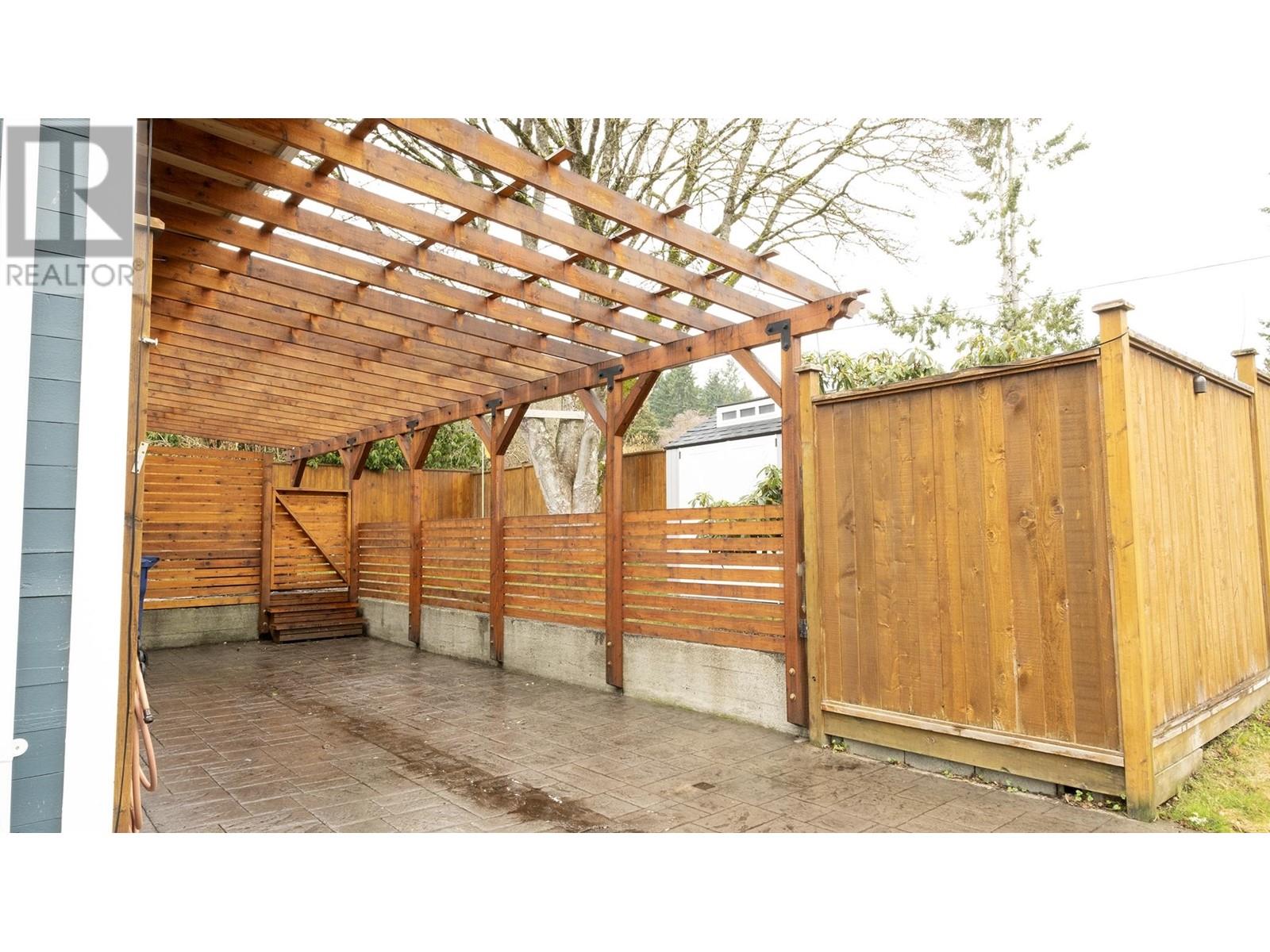 317 Cochrane Road, Gibsons, British Columbia  V0N 1V8 - Photo 37 - R2848722