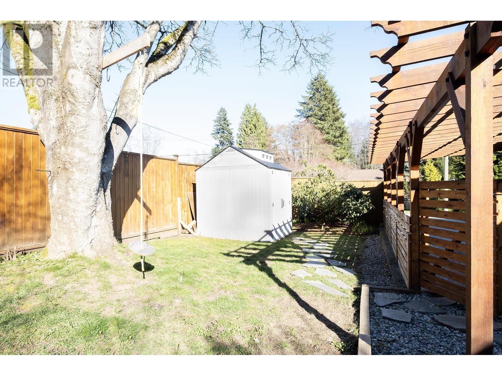 317 Cochrane Road, Gibsons, British Columbia  V0N 1V8 - Photo 40 - R2848722
