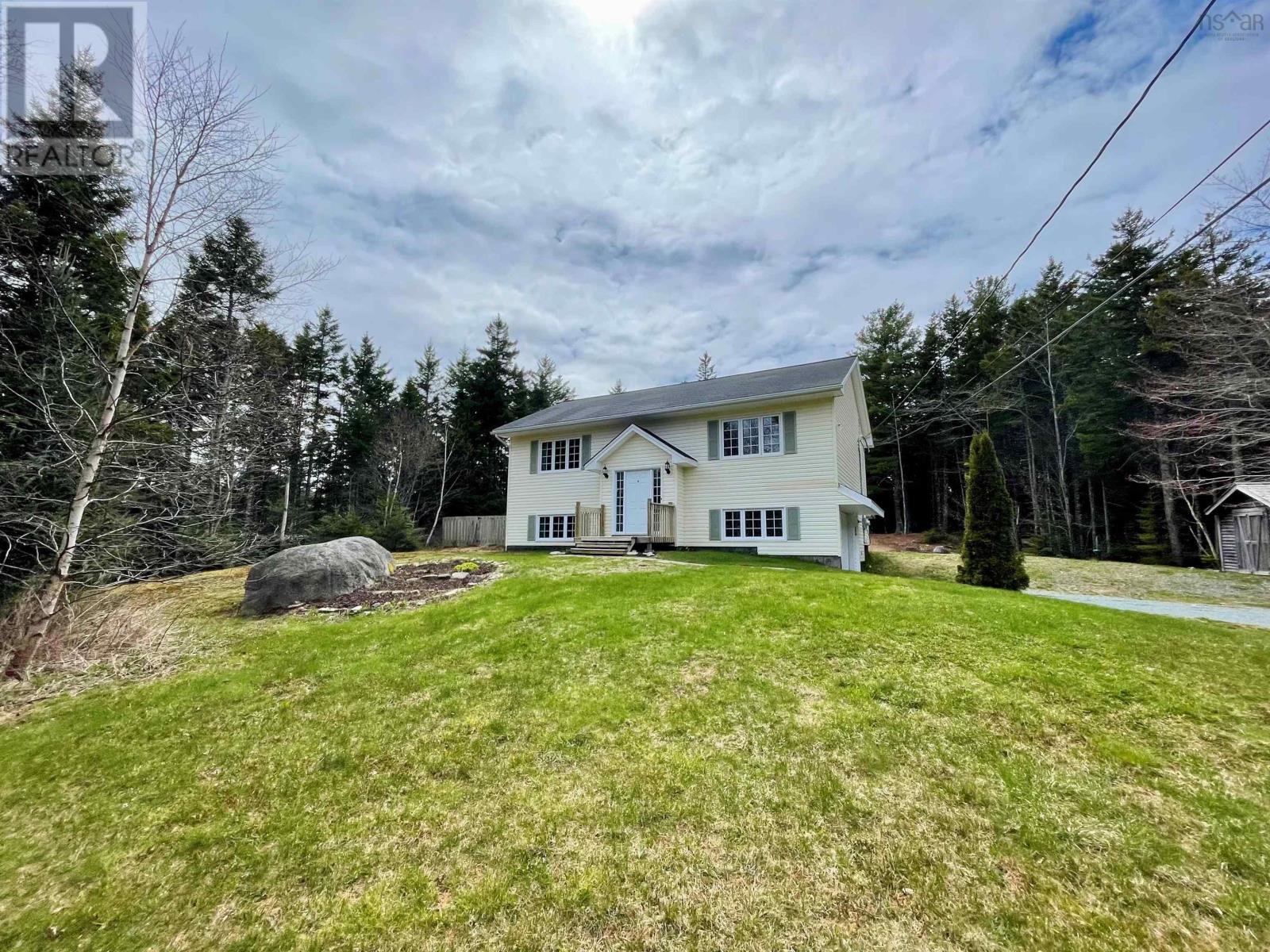 380 Myra Road, Porters Lake, Nova Scotia  B3E 1G2 - Photo 2 - 202402532
