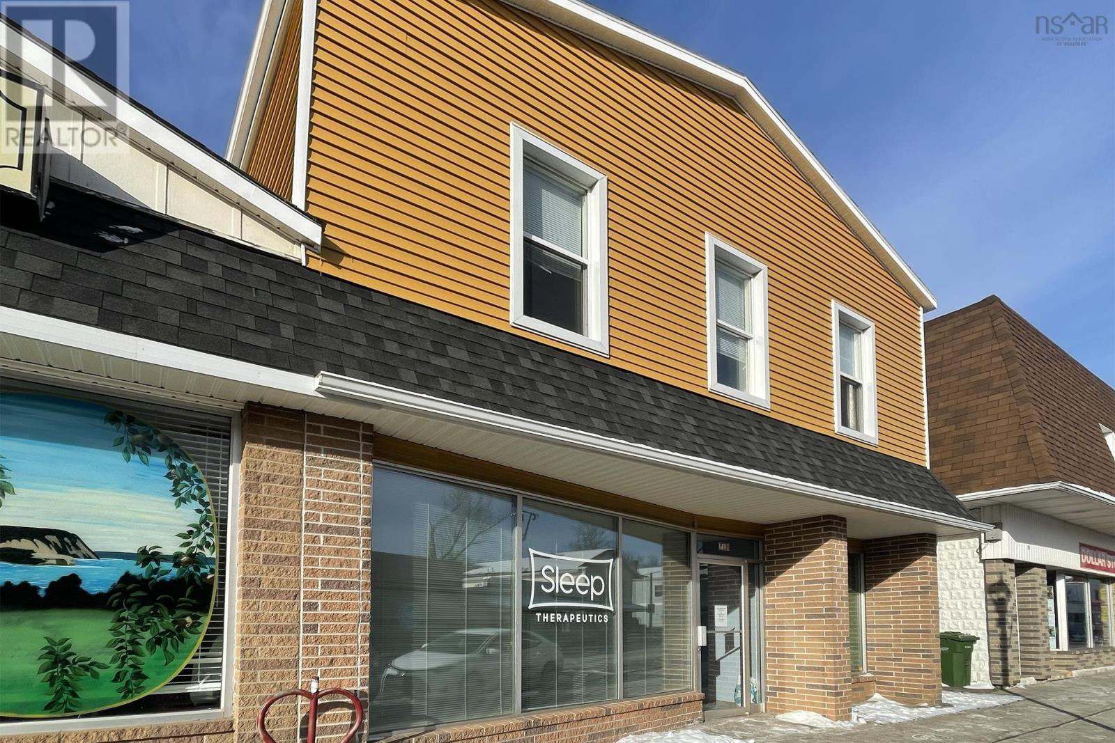 19-23 Commercial Street, Middleton, Nova Scotia  B0S 1P0 - Photo 2 - 202402535