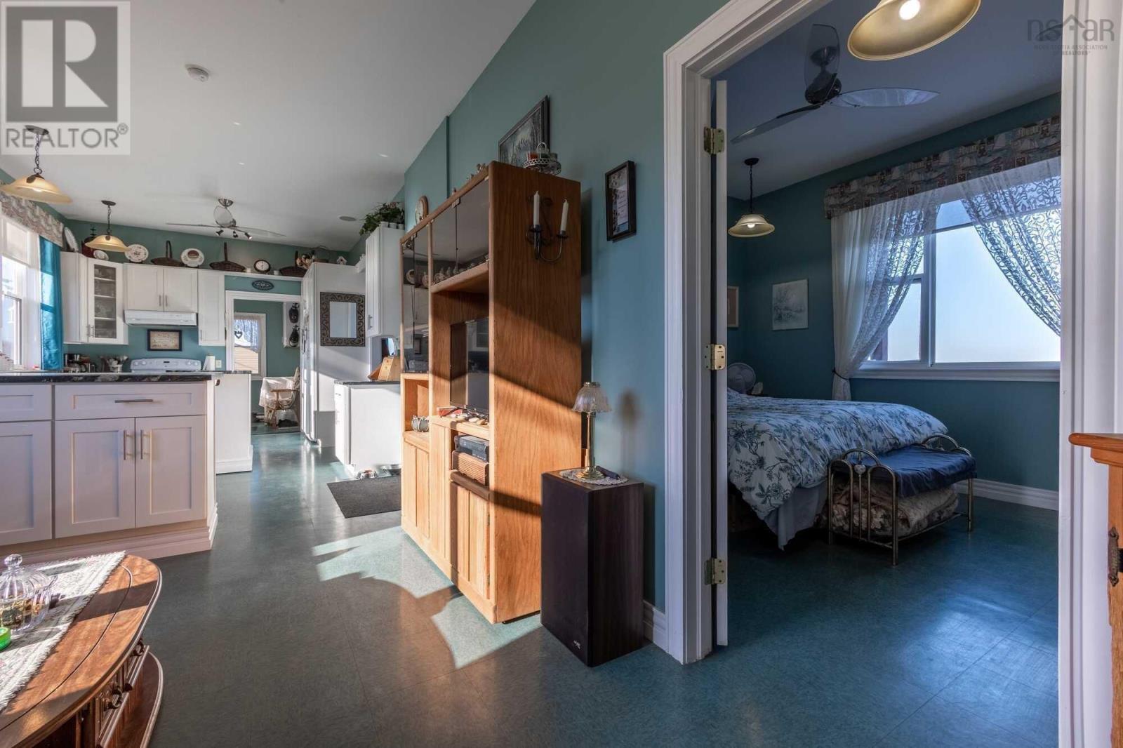 2845 255 Highway, Port Morien, Nova Scotia  B1B 1V9 - Photo 11 - 202402540