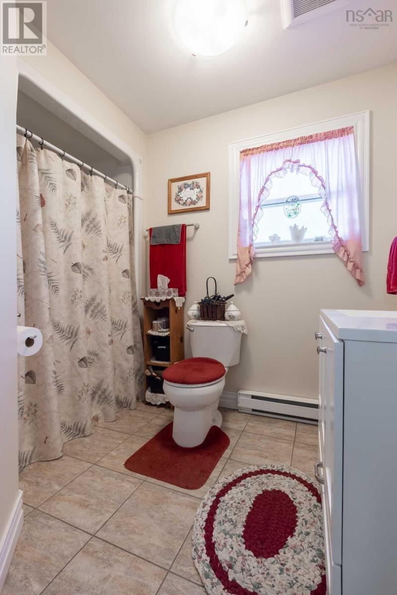 2845 255 Highway, Port Morien, Nova Scotia  B1B 1V9 - Photo 13 - 202402540