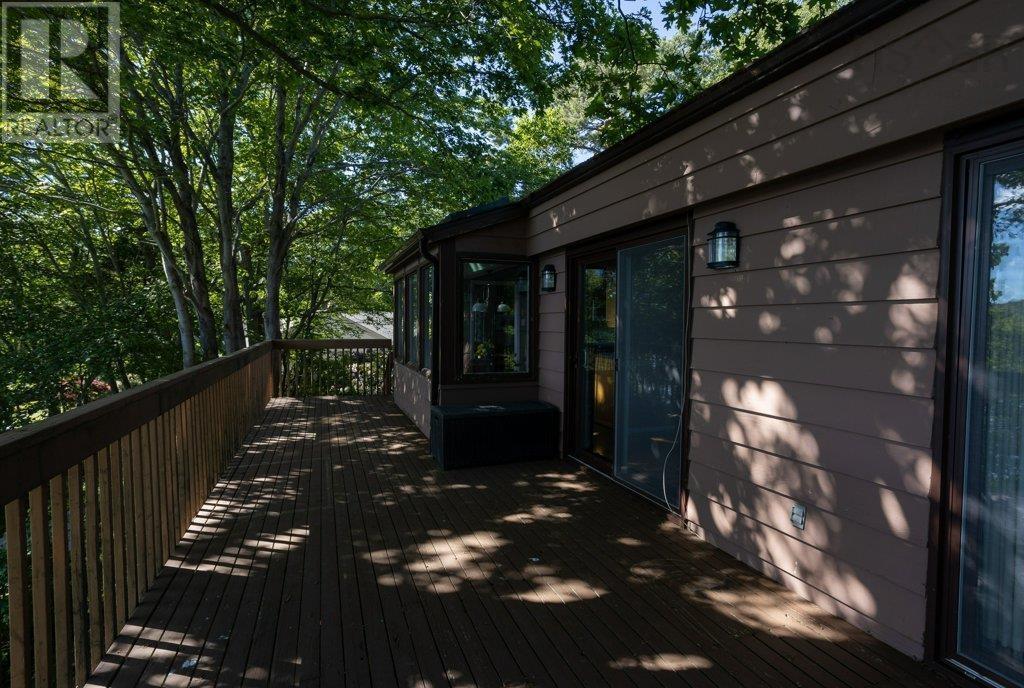 995 Winwick Road, Halifax, Nova Scotia  B3H 4L5 - Photo 25 - 202215598