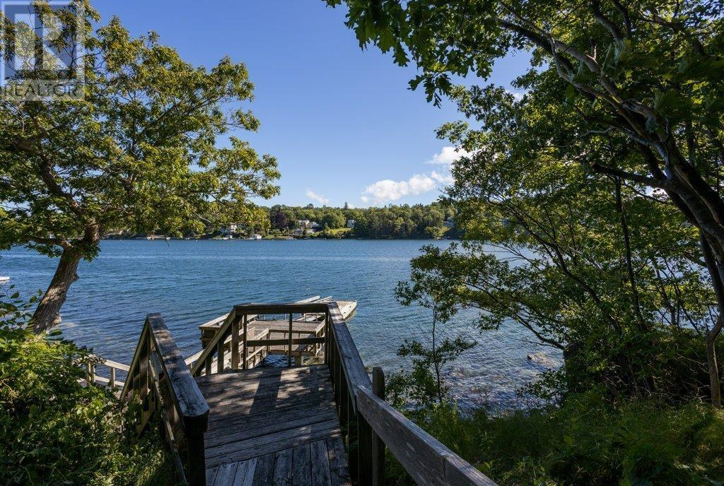 995 Winwick Road, Halifax, Nova Scotia  B3H 4L5 - Photo 27 - 202215598