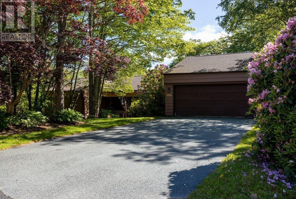 995 Winwick Road, Halifax, Nova Scotia  B3H 4L5 - Photo 6 - 202215598