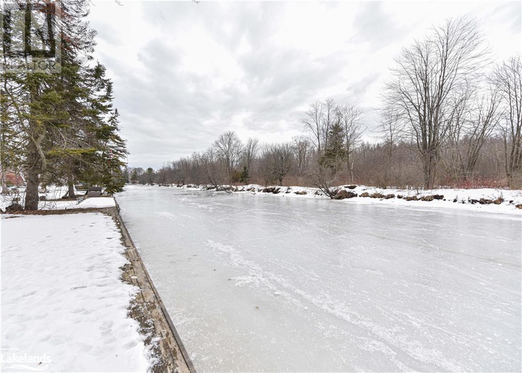 23 Lankin Boulevard, Orillia, Ontario  L3V 6T1 - Photo 12 - 40538441