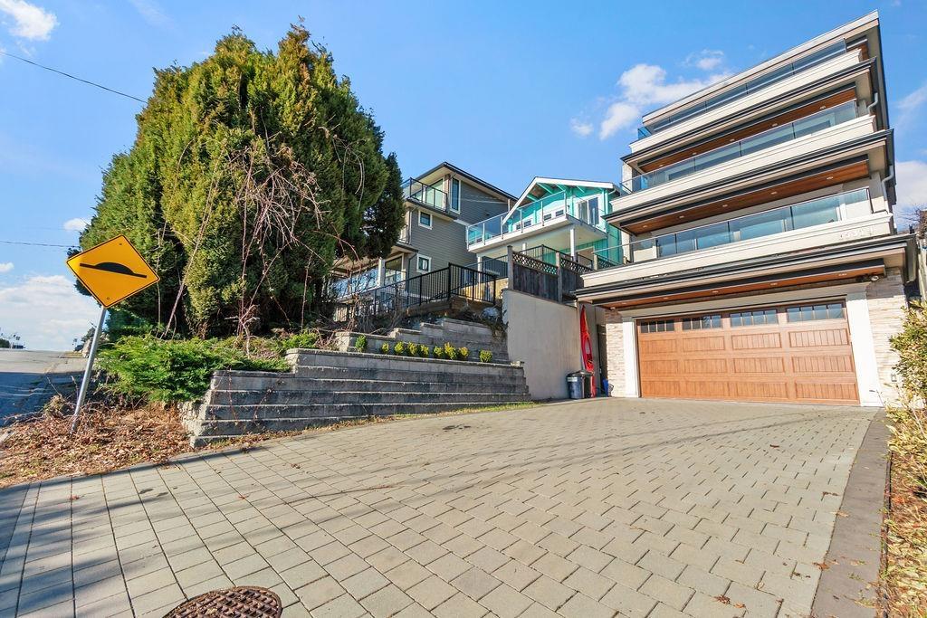 Listing Picture 37 of 38 : 15319 VICTORIA AVENUE, White Rock - 魯藝地產 Yvonne Lu Group - MLS Medallion Club Member