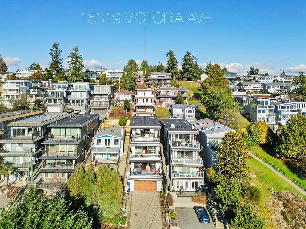 Listing Picture 34 of 38 : 15319 VICTORIA AVENUE, White Rock - 魯藝地產 Yvonne Lu Group - MLS Medallion Club Member
