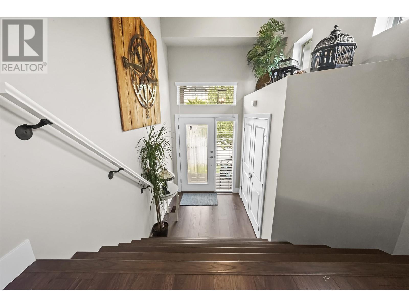 23888 103a Avenue, Maple Ridge, British Columbia  V2W 1G3 - Photo 11 - R2848983