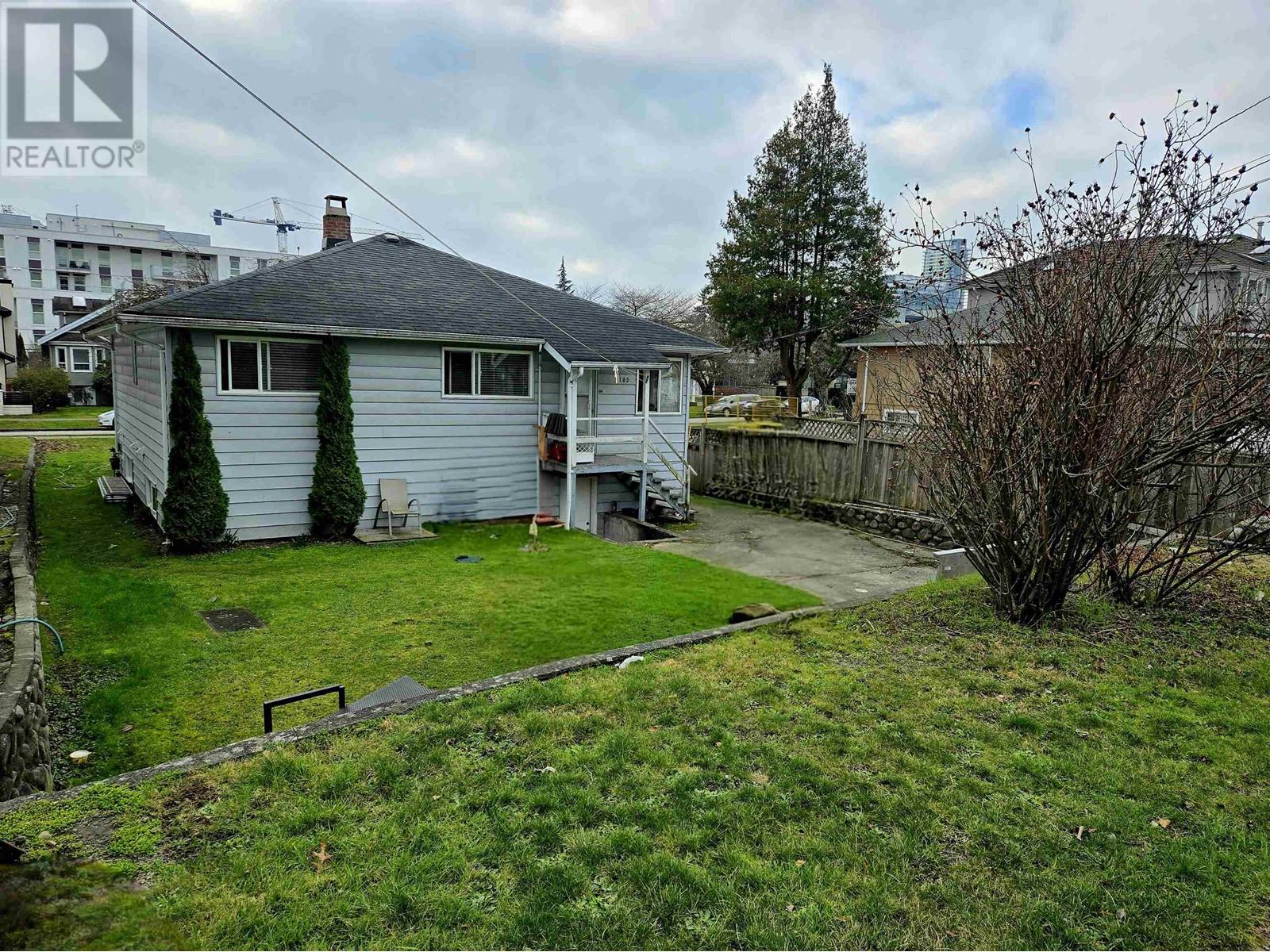 105 W 63rd Avenue, Vancouver, British Columbia  V5X 2H7 - Photo 2 - R2848910