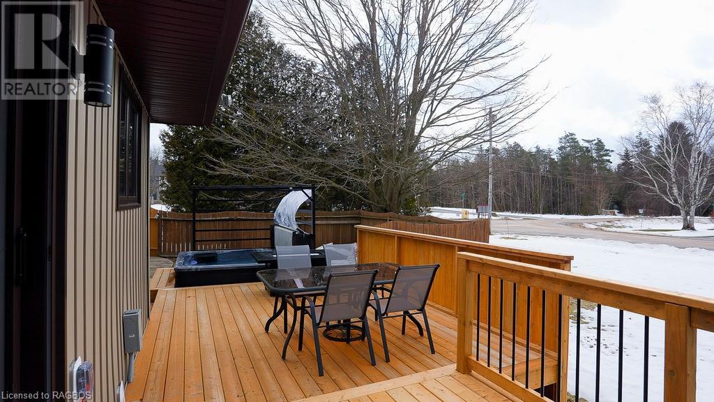 6 Clifford Pl, Hepworth, Ontario  N0H 2T0 - Photo 39 - 40539814