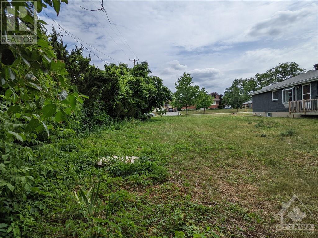 1795 Kerr Avenue, Ottawa, Ontario  K2A 1J2 - Photo 4 - X9516281