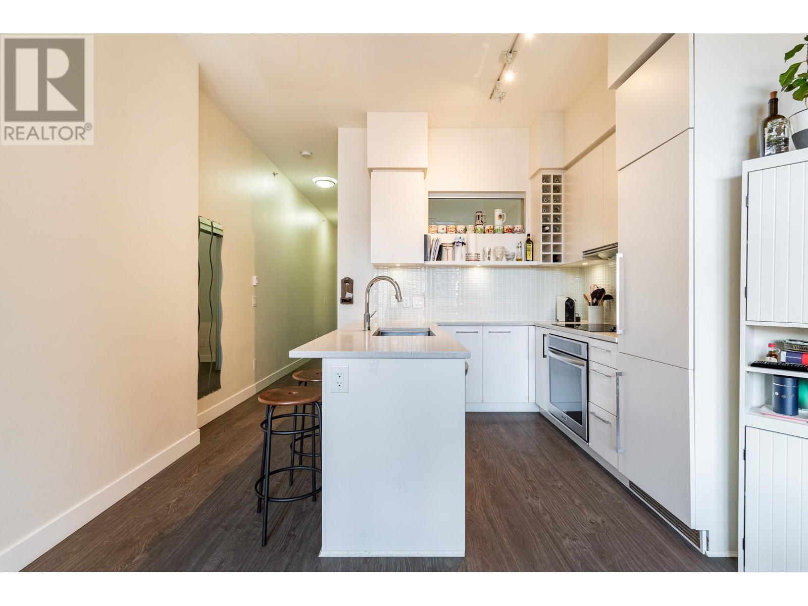 604 668 Columbia Street, New Westminster, British Columbia  V3M 1A9 - Photo 4 - R2848894