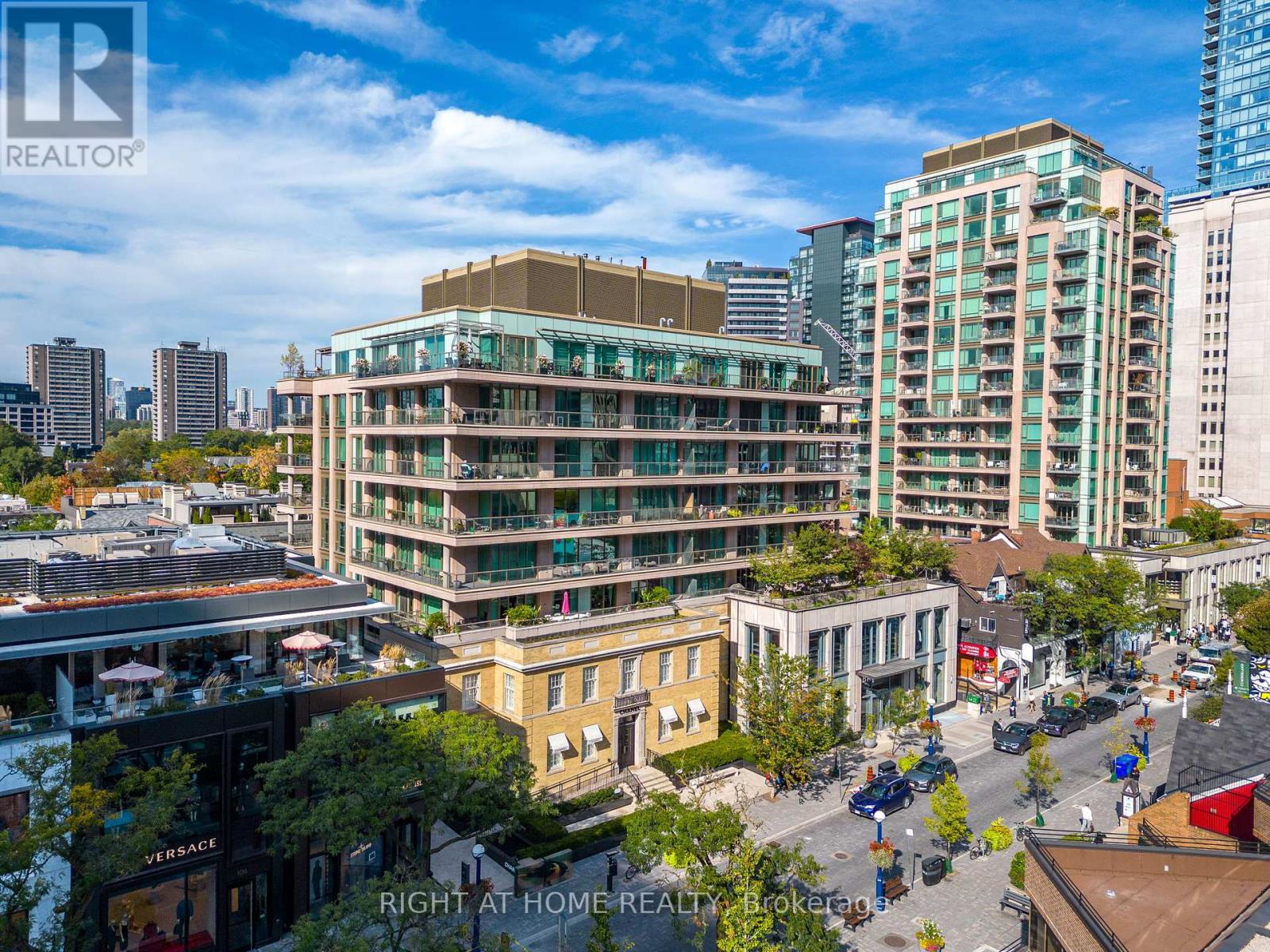 #301 -100 YORKVILLE AVE, toronto, Ontario