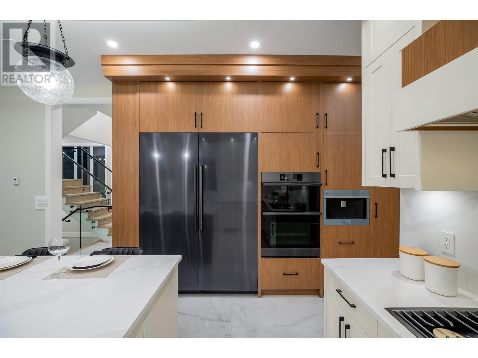 1550 Haversley Avenue, Coquitlam, British Columbia  V3J 1V6 - Photo 15 - R2848916