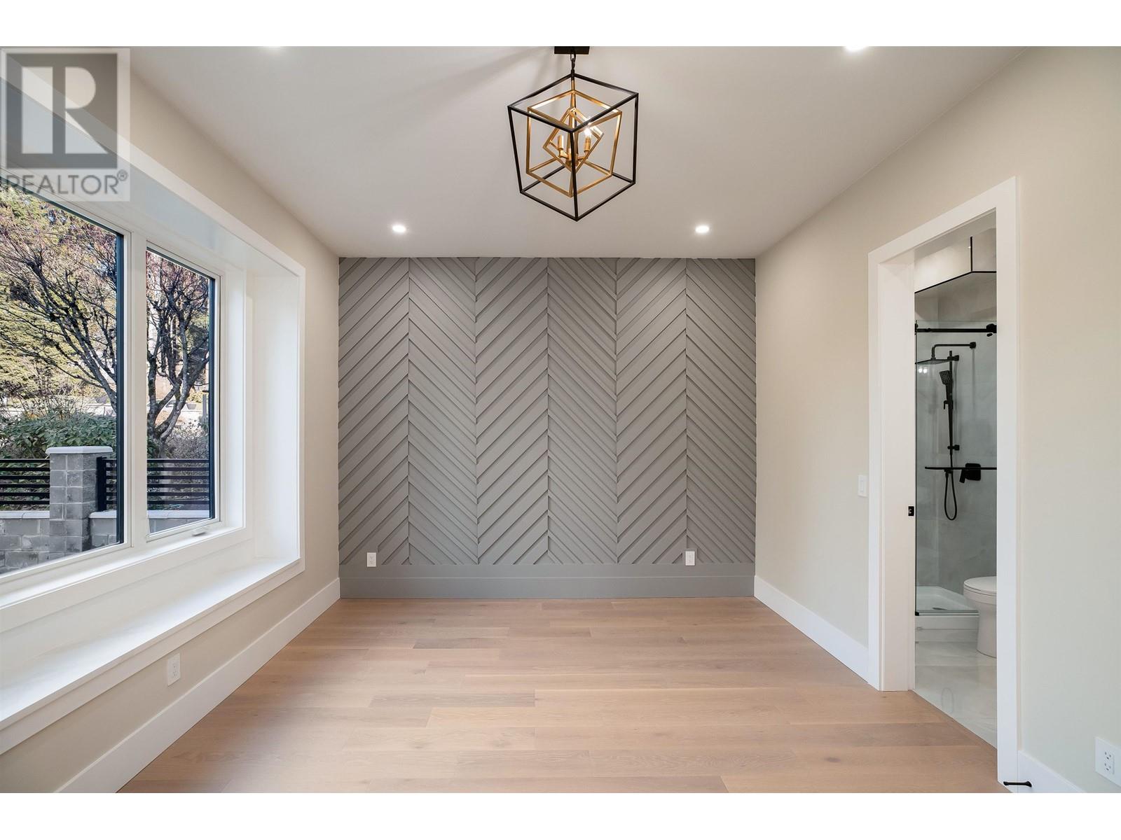1550 Haversley Avenue, Coquitlam, British Columbia  V3J 1V6 - Photo 17 - R2848916