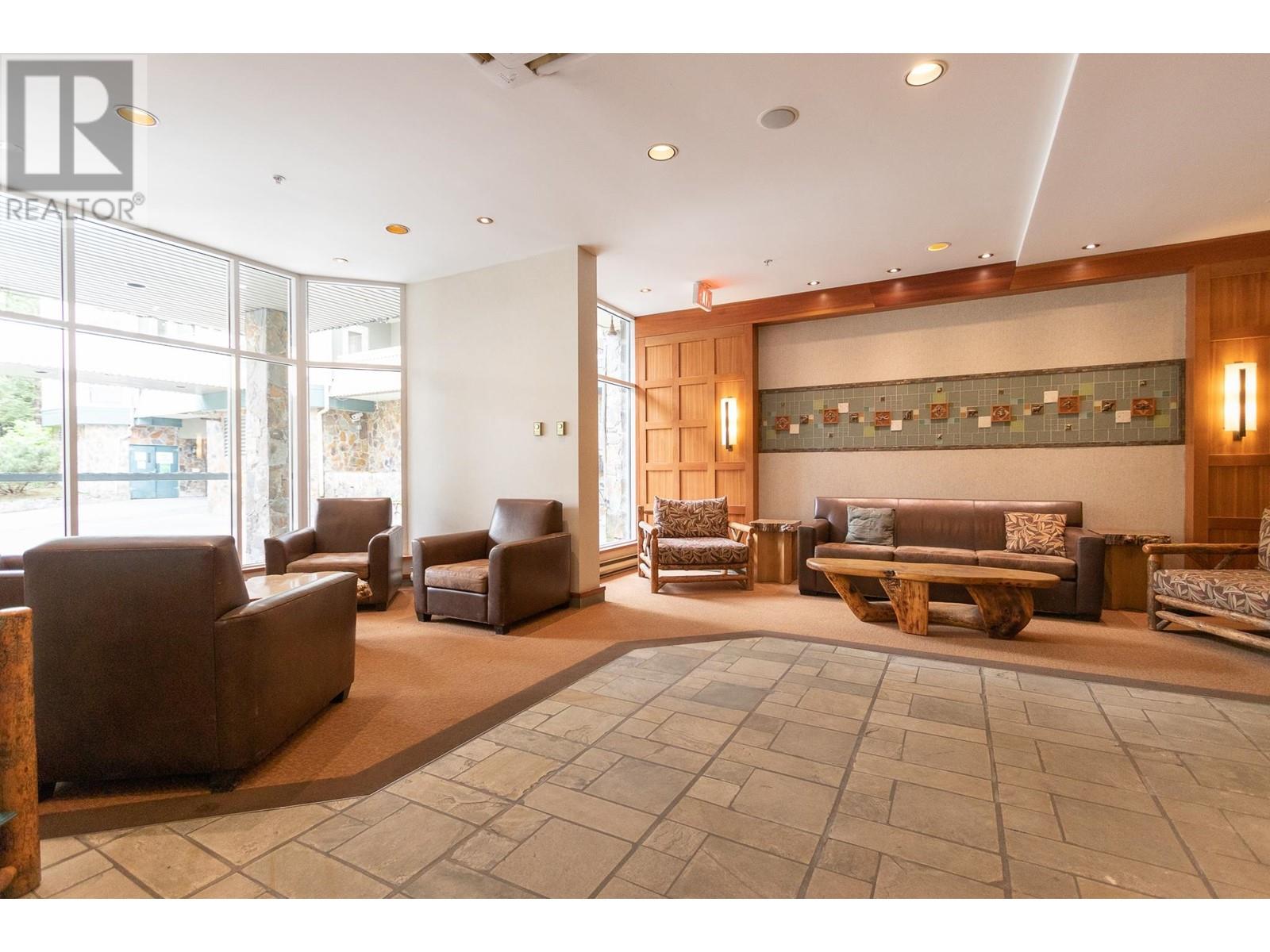 105 4910 Spearhead Place, Whistler, British Columbia  V0N 1B4 - Photo 3 - R2848886