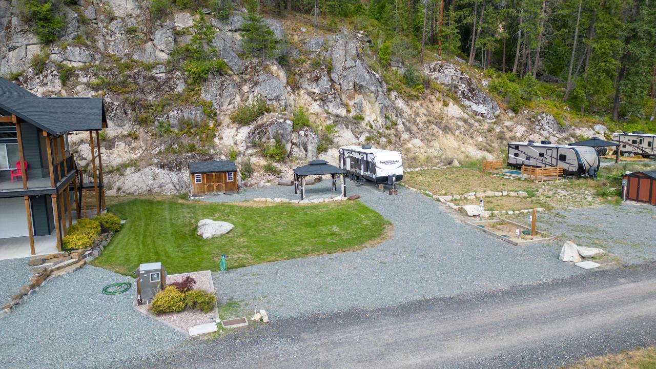 130 Laguna Crescent, Twin Bays, British Columbia  V0B 1A0 - Photo 3 - 2474907