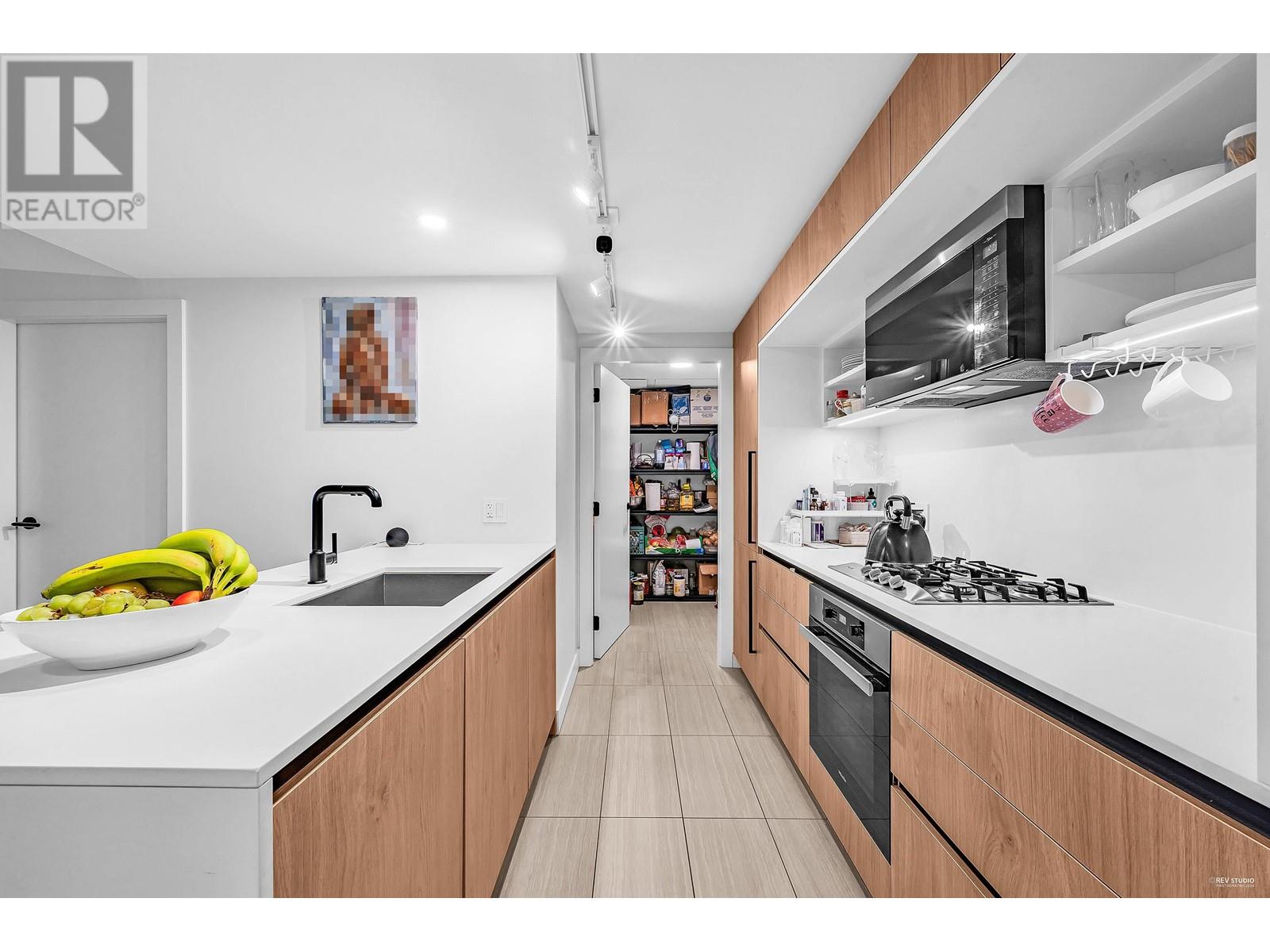 302 5058 Joyce Street, Vancouver, British Columbia  V5R 4G6 - Photo 9 - R2848943