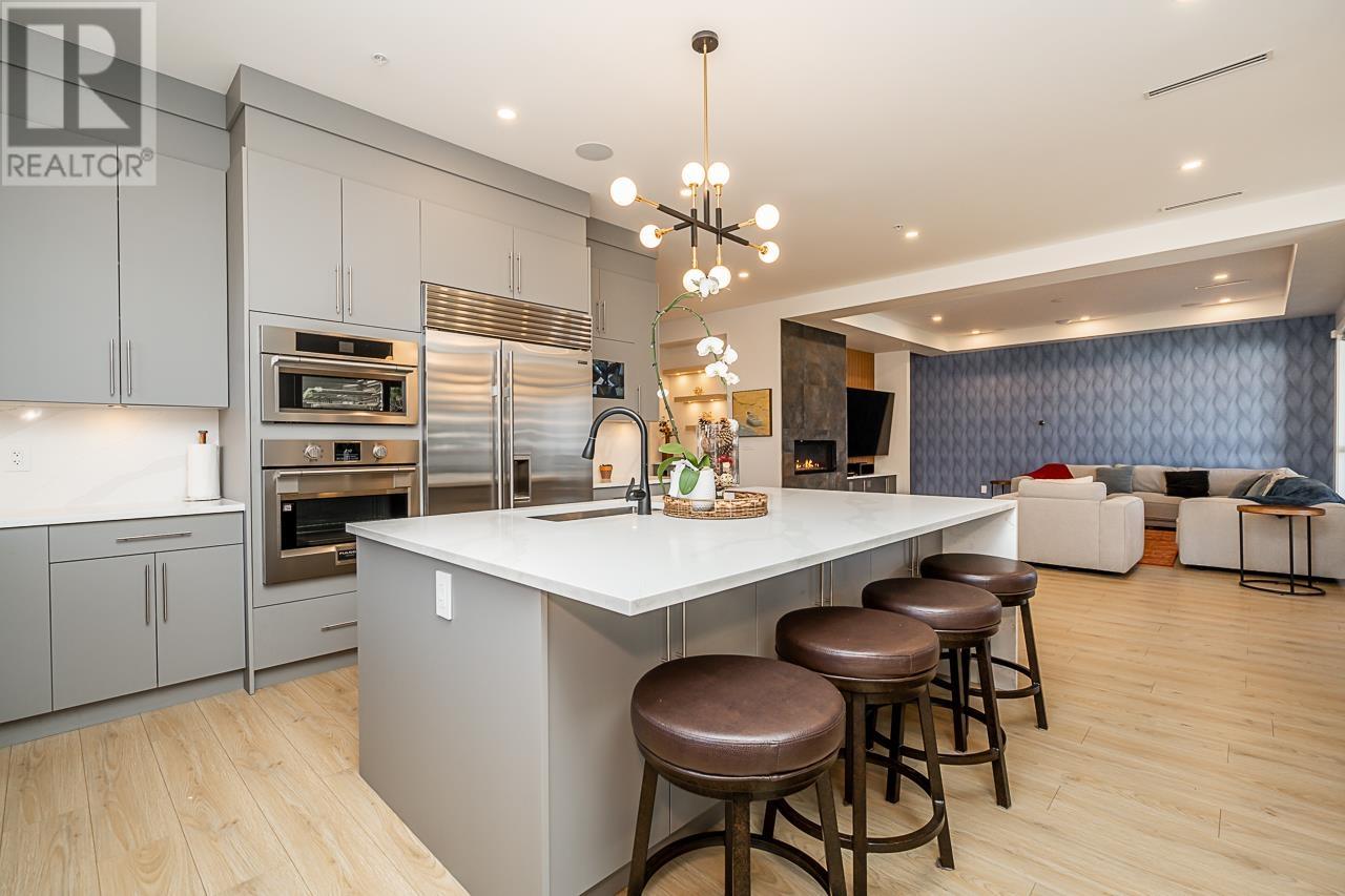21661 Ridgeway Crescent, Maple Ridge, British Columbia  V2X 3Z6 - Photo 8 - R2849136