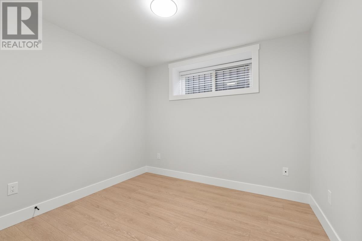 4341 Rupert Street, Vancouver, British Columbia  V3L 4N3 - Photo 33 - R2849236