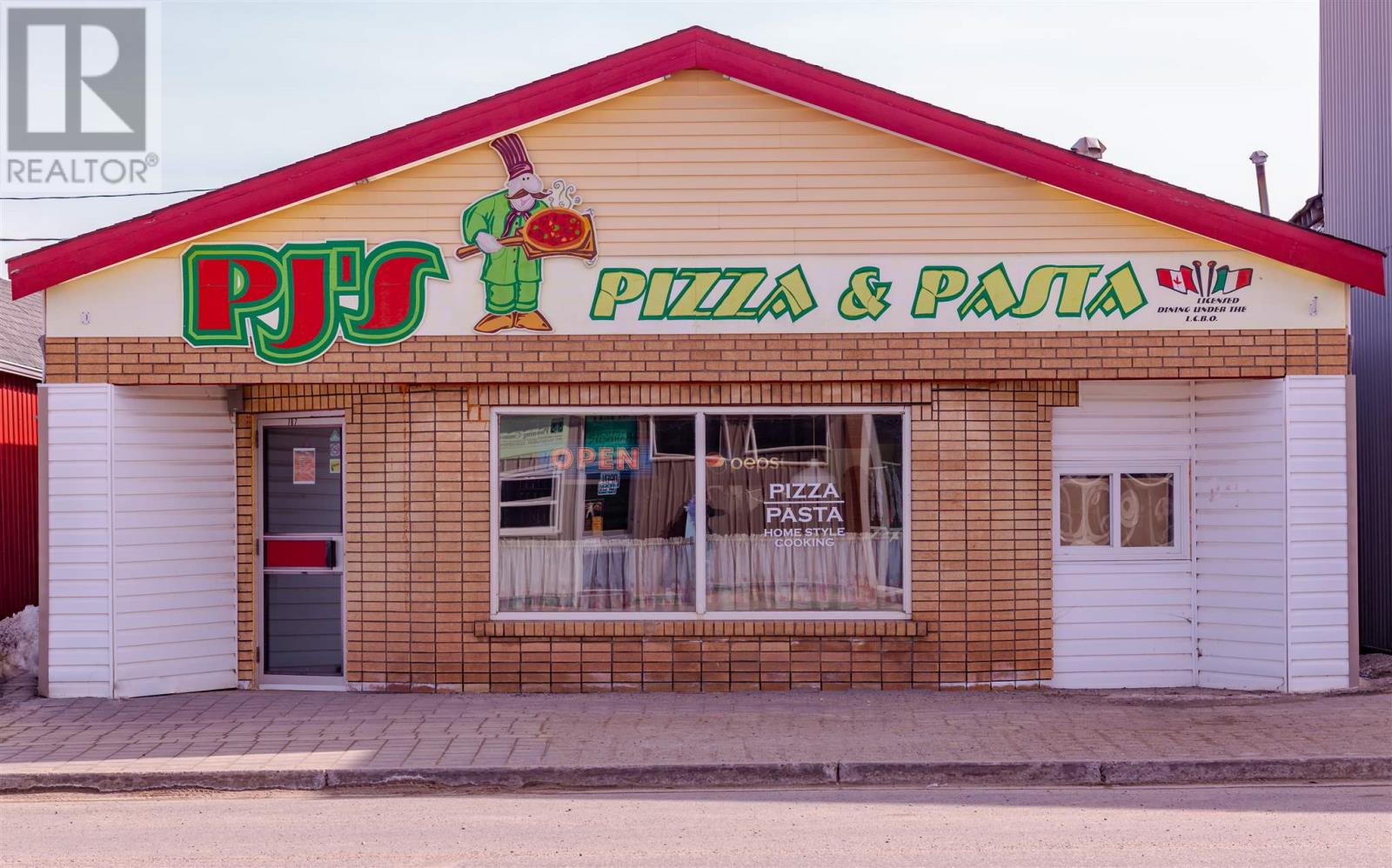 107 Main ST E, atikokan, Ontario