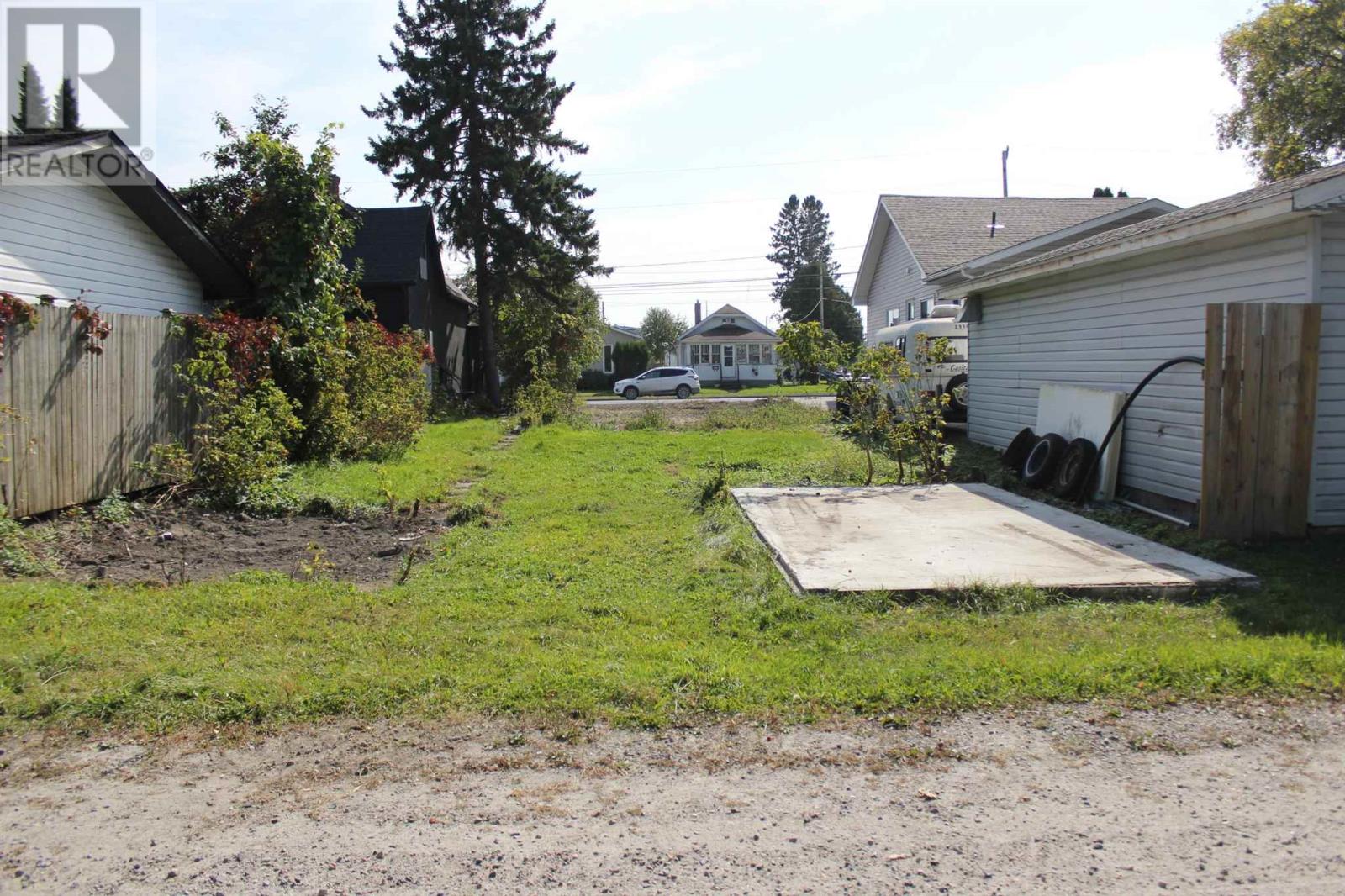 220 Third St E, Fort Frances, Ontario  P9A 1P8 - Photo 5 - TB233183