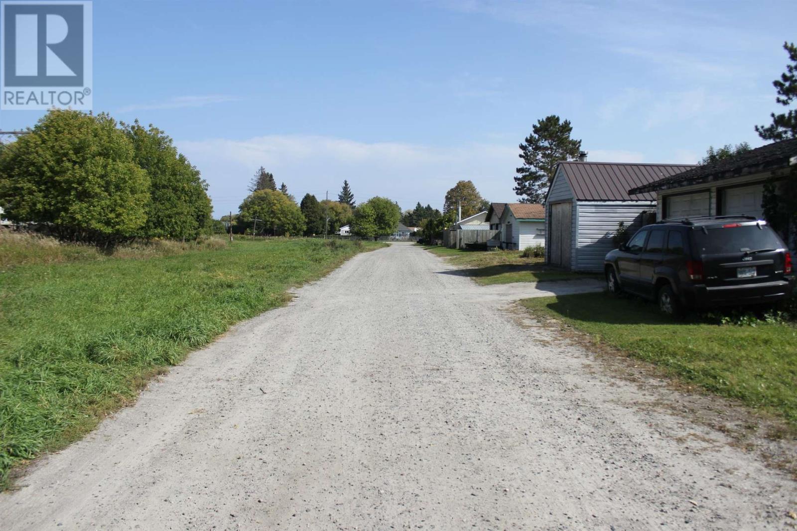 220 Third St E, Fort Frances, Ontario  P9A 1P8 - Photo 6 - TB233183