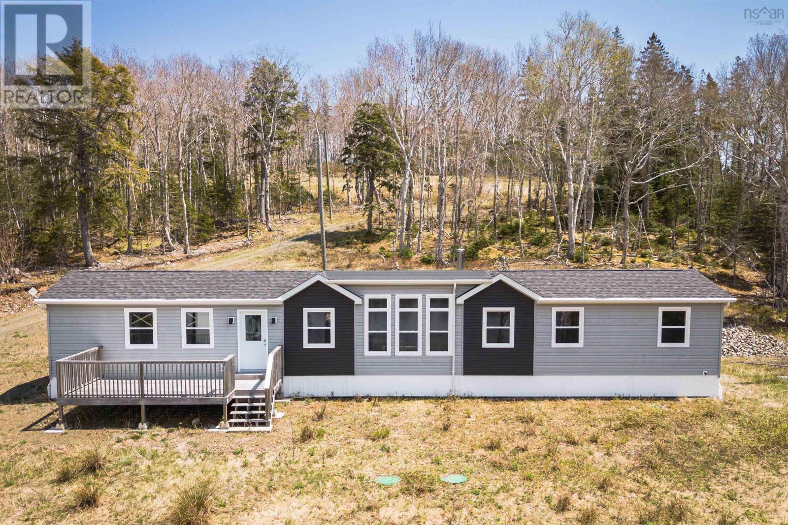 120 Rodney Dr, Militia Point, Nova Scotia  B0E 2Y0 - Photo 2 - 202402598