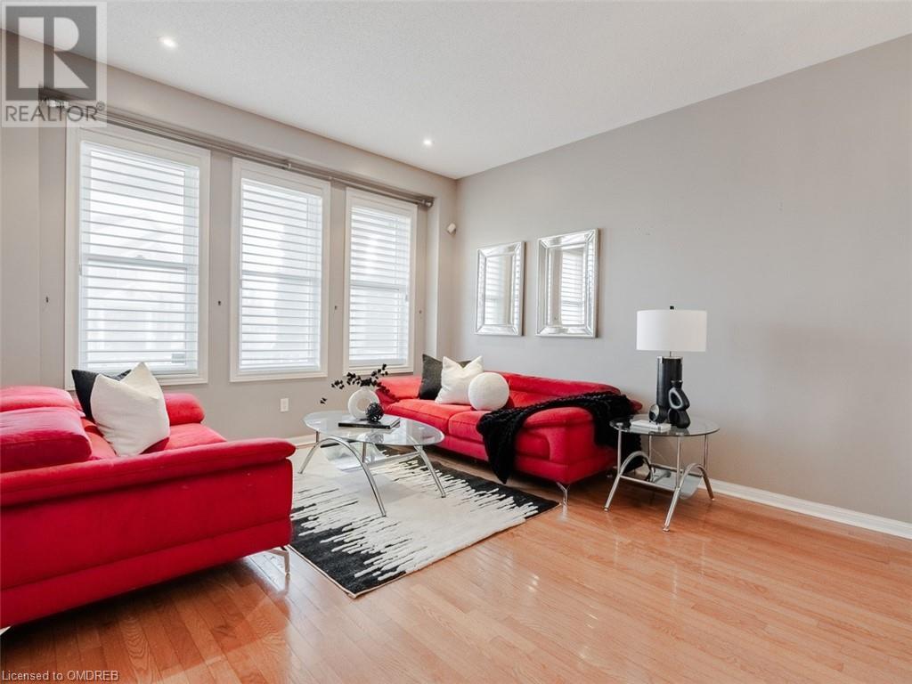 1607 Arthurs Way, Milton, Ontario  L9T 6C9 - Photo 8 - 40539493