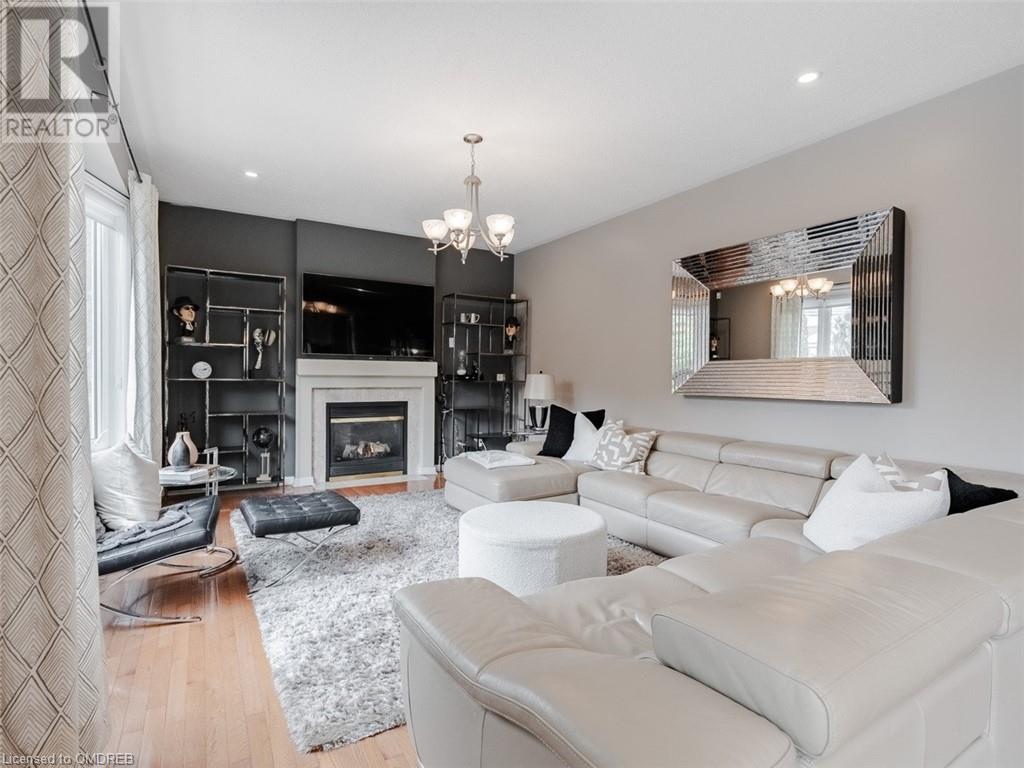 1607 Arthurs Way, Milton, Ontario  L9T 6C9 - Photo 16 - 40539493
