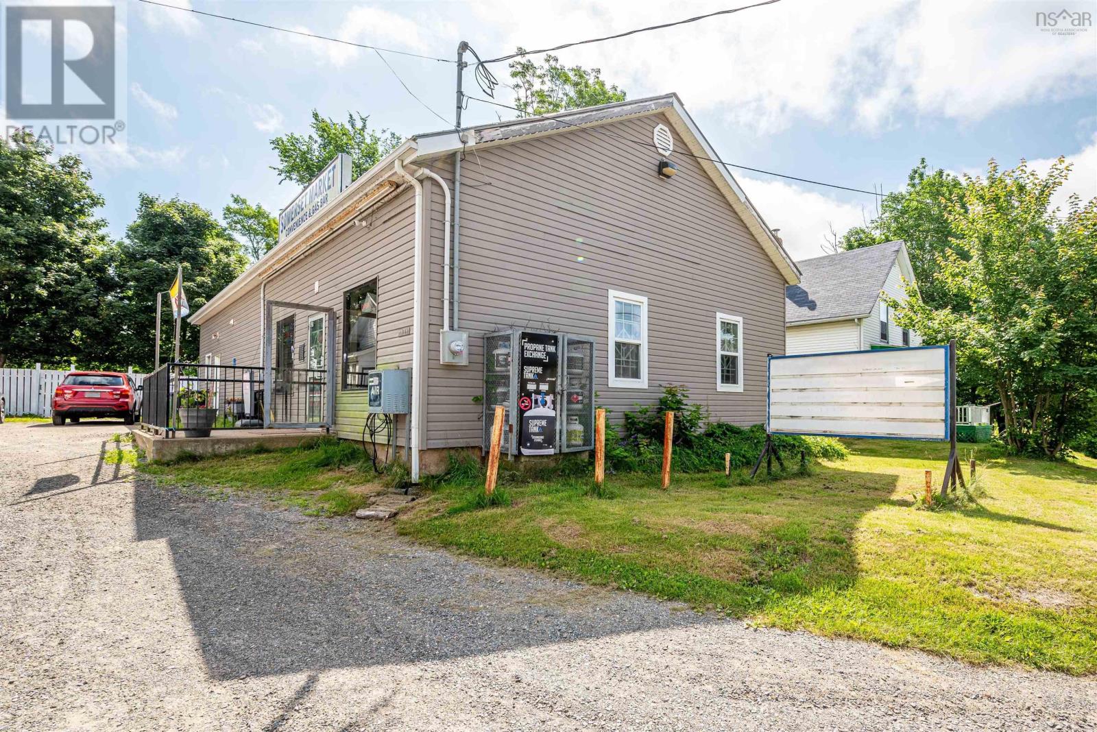 4302/4304/4306 Brooklyn Street, Somerset, Nova Scotia  B0P 1E0 - Photo 10 - 202402604