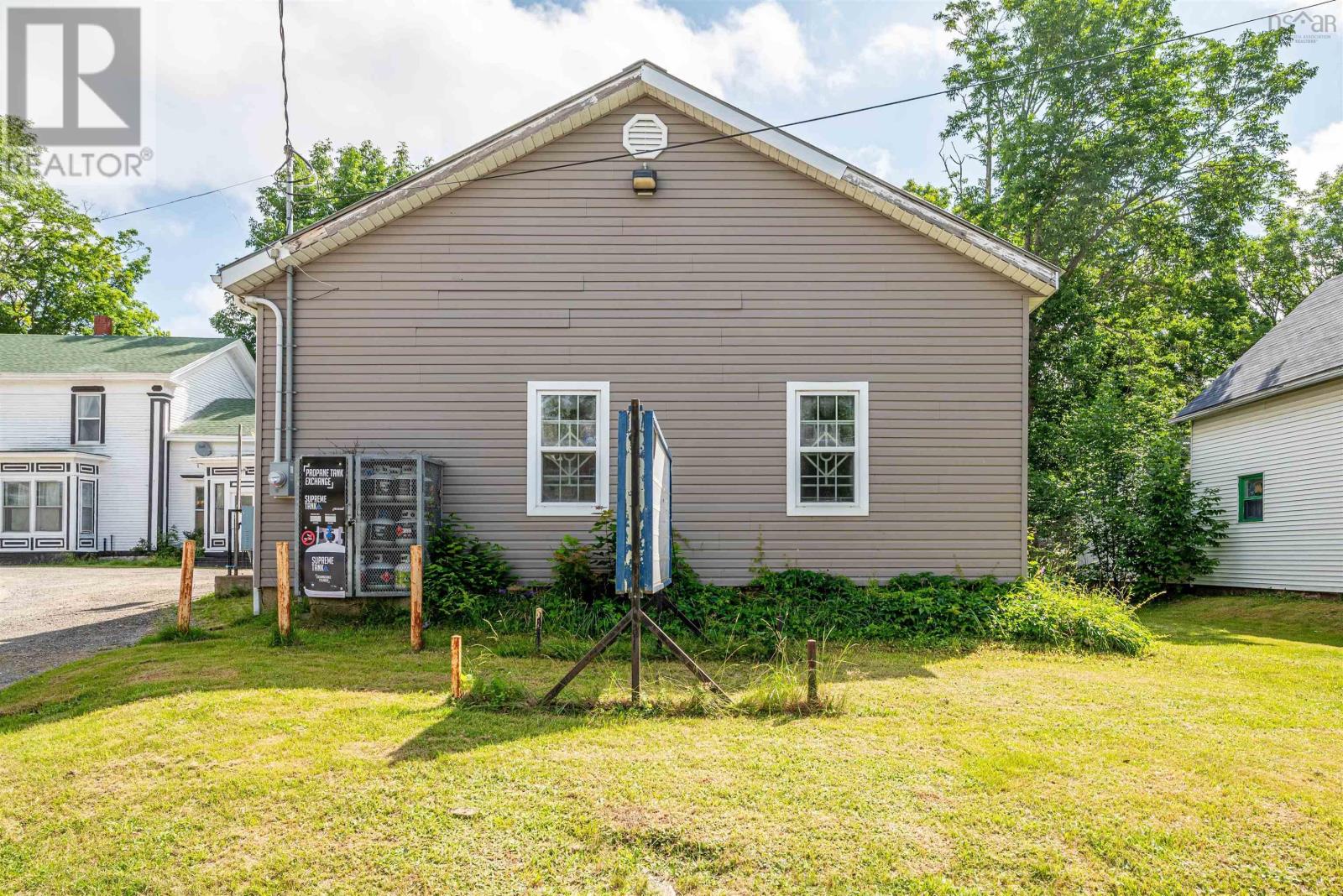 4302/4304/4306 Brooklyn Street, Somerset, Nova Scotia  B0P 1E0 - Photo 11 - 202402604