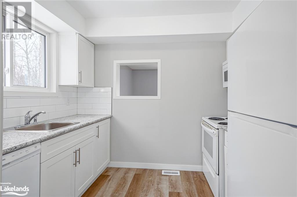 509 Tenth N/s Street, Collingwood, Ontario  L9Y 2L7 - Photo 4 - 40539892