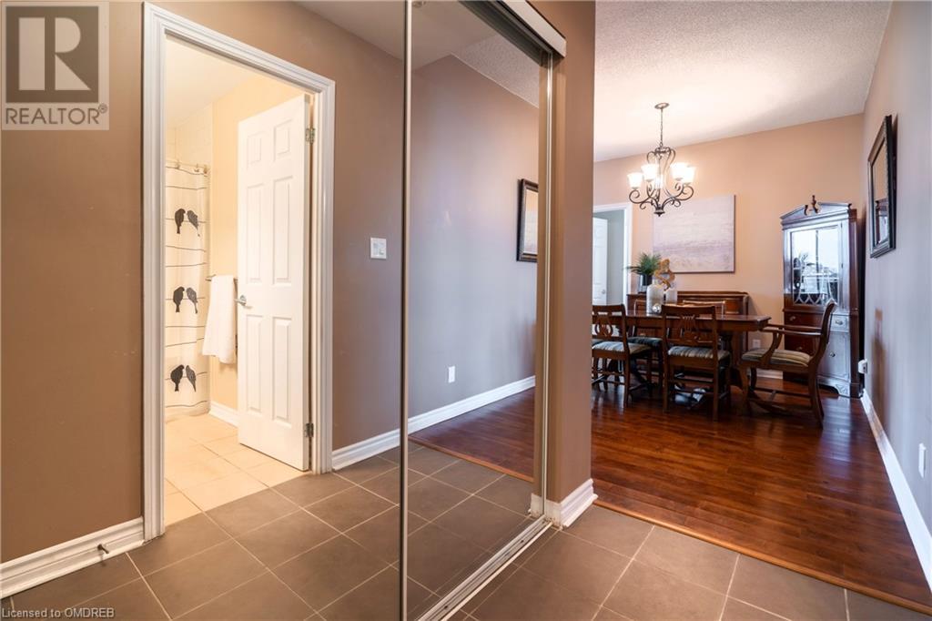 3504 Hurontario Street Unit# 505, Mississauga, Ontario  L5B 0B9 - Photo 4 - 40540496