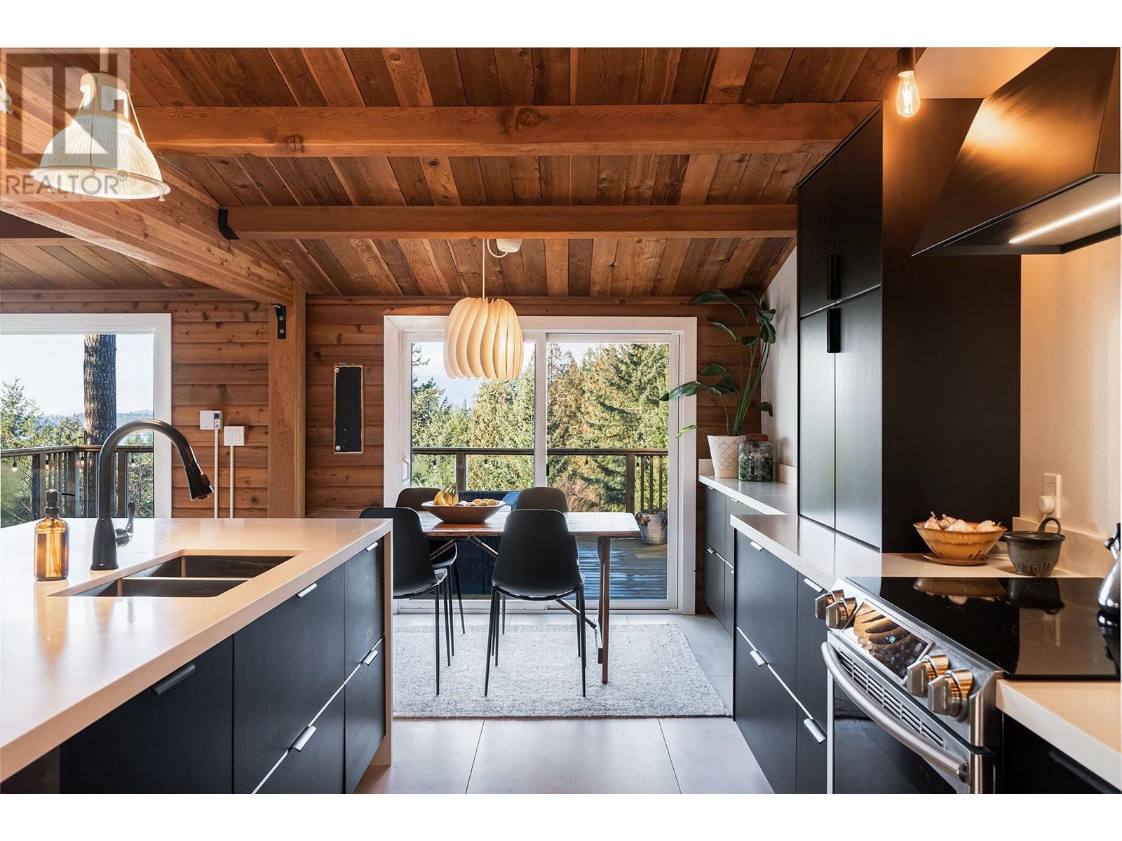 1608 Whitesails Drive, Bowen Island, British Columbia  V0N 1G2 - Photo 7 - R2849295