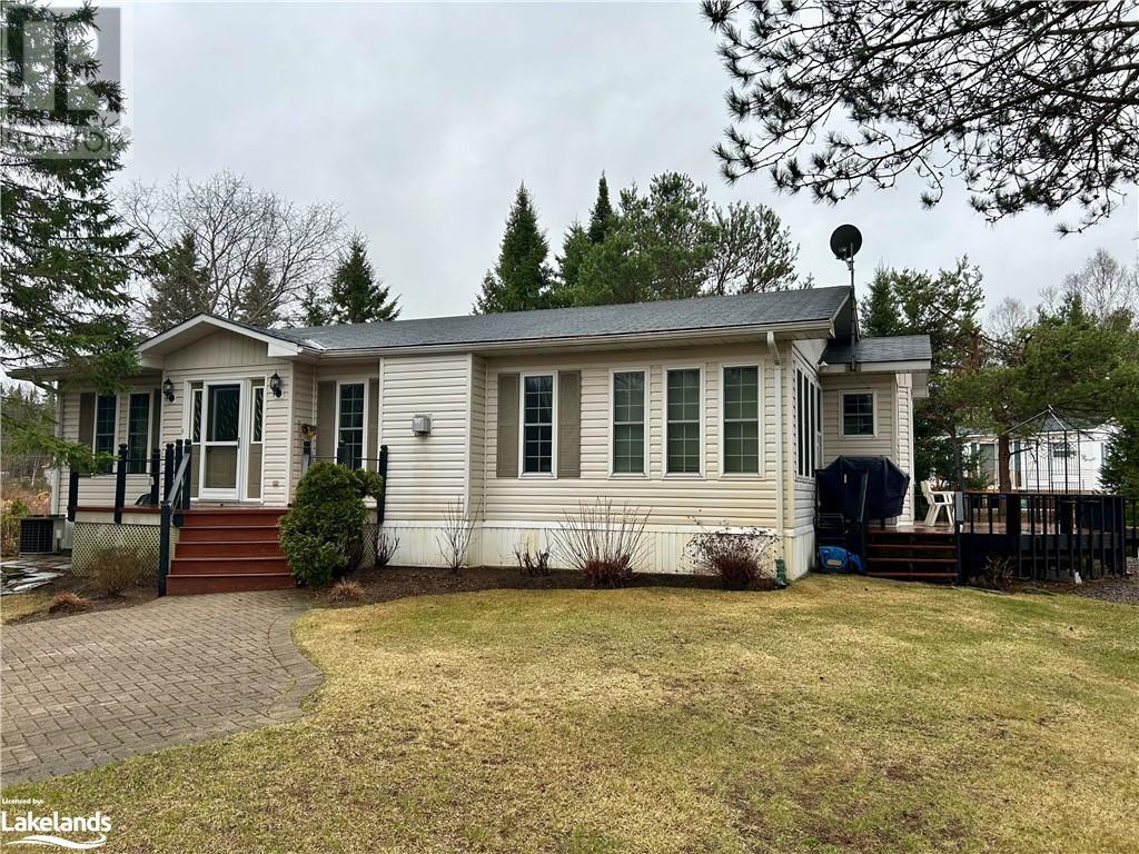 1031 Echo Hills Road Unit# 59, Huntsville, Ontario  P1H 2J6 - Photo 1 - 40539541