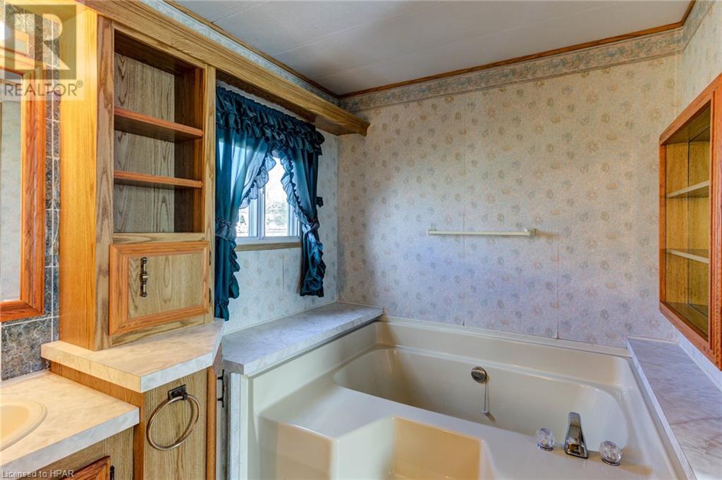 3075 Mary Street Unit# 11, Fordwich, Ontario  N0G 1V0 - Photo 21 - 40538892