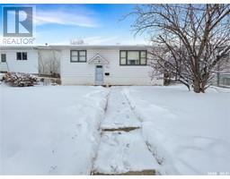 345 10th Avenue Nw North West, Swift Current, Ca
