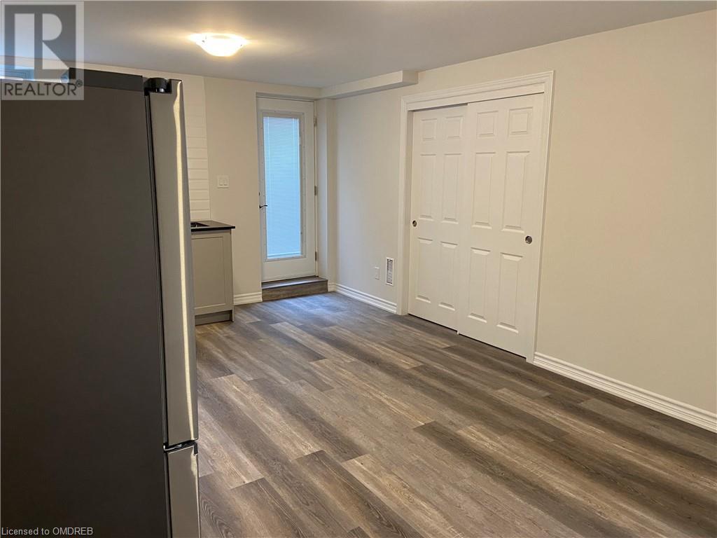 1449 Everest Crescent Unit# Lower Level, Oakville, Ontario  L6H 3S4 - Photo 10 - 40540214