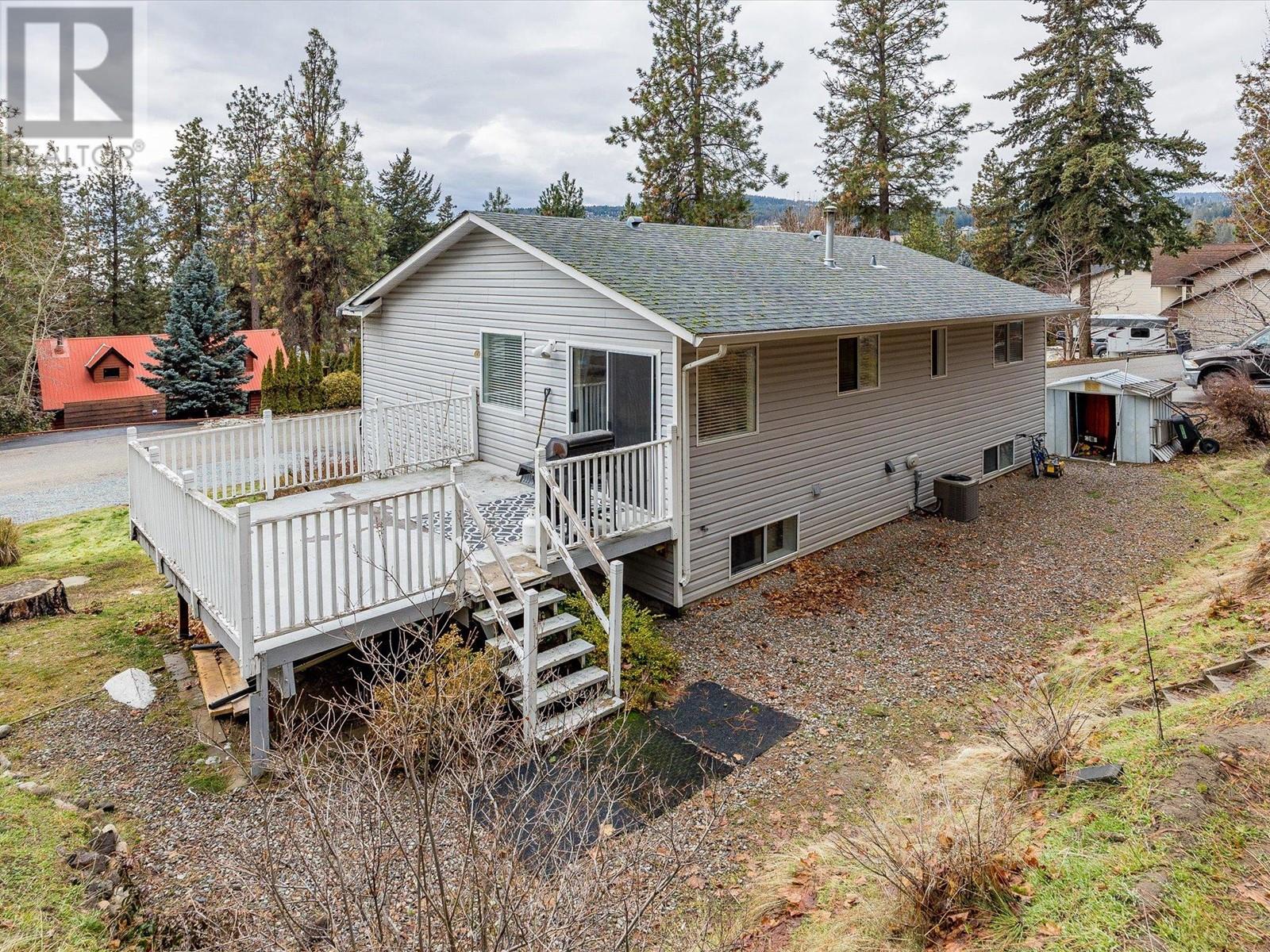 2925 Sandberg Road West Kelowna