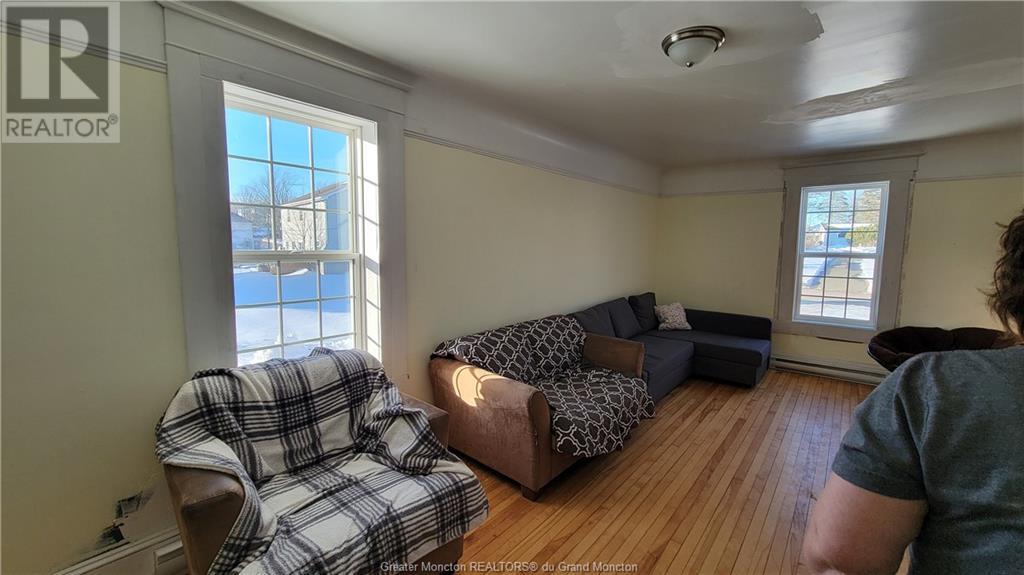 114 York St, Sackville, New Brunswick  E4L 4R8 - Photo 9 - M157353